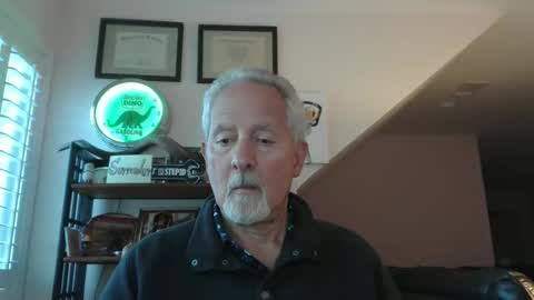 Snapshot of sir_lust_alot chatting on 02.27.25 Don Roberto online show from 02.27.25