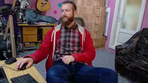 I am The Fourth and only Sir. Pelo online show from 10.12.25