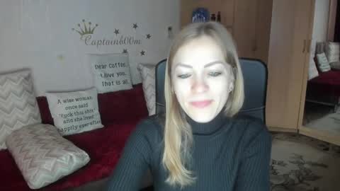 Snapshot of sirenasilk chatting on 10.04.25 sirenasilk online show from 10.04.25