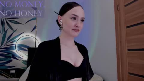 Goddess Sirena online show from 02.02.26