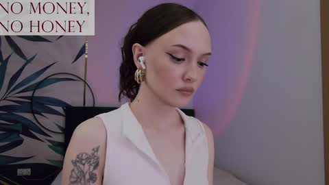 Snapshot of sirenaswhisper chatting on 06.07.26 Goddess Sirena online show from 06.07.26