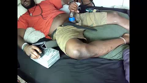 Snapshot of sirgree chatting on 09.30.25 sirgree online show from 09.30.25