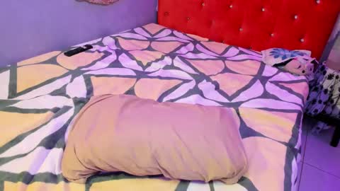 Snapshot of sirius_angels chatting on 12.24.24 Sirius angels online show from 12.24.24