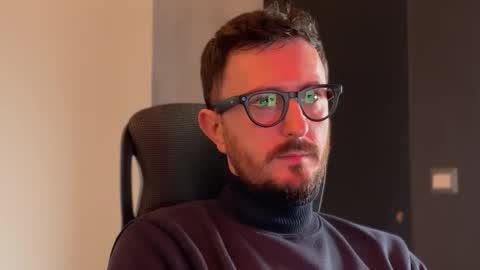 Sir Max online show from 10.22.25