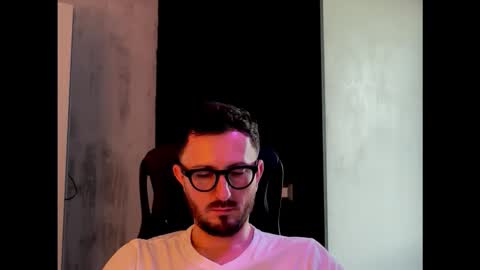 Sir Max online show from 10.30.25