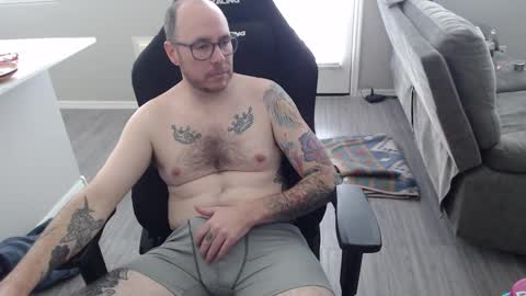 Snapshot of sirscotty831 chatting on 12.11.24 Sir Scotty online show from 12.11.24