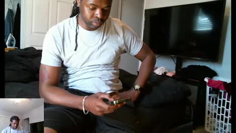 Snapshot of sirthedom chatting on 05.14.26 sirthedom online show from 05.14.26