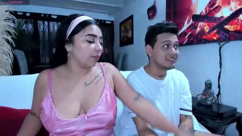 Snapshot of sisiandsam chatting on 02.28.25 SISI AND SAM online show from 02.28.25