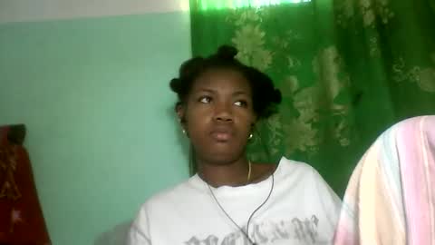 Snapshot of sisih567089 chatting on 10.17.25 sisih567089 online show from 10.17.25