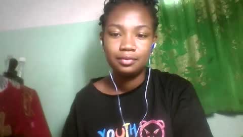 Snapshot of sisih567089 chatting on 10.25.25 sisih567089 online show from 10.25.25