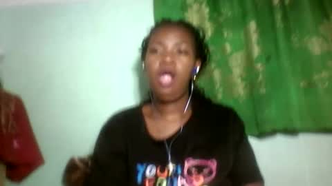 Snapshot of sisih567089 chatting on 10.25.25 sisih567089 online show from 10.25.25