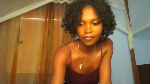 Sissi0325 online show from 02.05.26