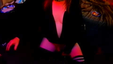 red online show from 09.28.25