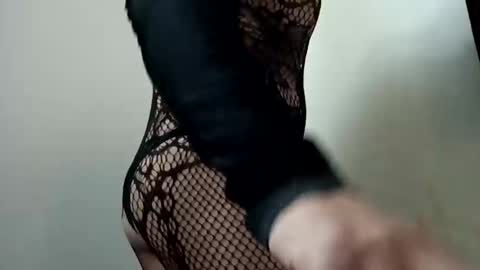 Snapshot of sissysexy566 chatting on 12.16.25 Sissysexy online show from 12.16.25