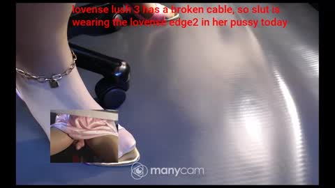 Snapshot of sissyslut6111 chatting on 10.22.25 Sissyslut6111 online show from 10.22.25