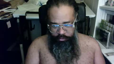 Snapshot of siyah_sakal chatting on 03.11.25 siyah_sakal online show from 03.11.25