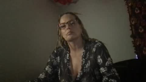 skarfos_babes online show from 12.12.24