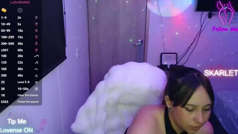 Snapshot of skarlet_adams chatting on 10.09.25 Alice online show from 10.09.25