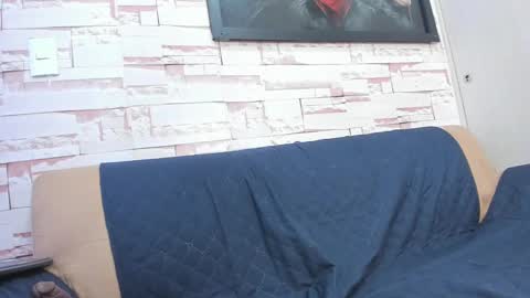 Snapshot of skarleth_miranda chatting on 02.21.25 skarleth_miranda online show from 02.21.25