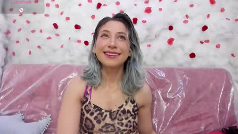 Snapshot of skarletjhonson_ chatting on 10.08.25 Skarlet online show from 10.08.25