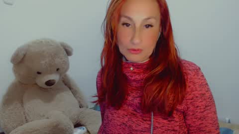 Snapshot of skarlett2072 chatting on 12.30.24 Arlett online show from 12.30.24