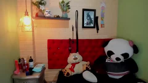 Skarlet online show from 12.31.24