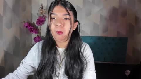 Skarlet online show from 10.02.25