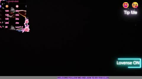Snapshot of skarlyhot chatting on 05.18.26 Laura Sofia online show from 05.18.26