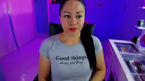 Snapshot of skater_gal chatting on 06.30.26 susan ramires online show from 06.30.26