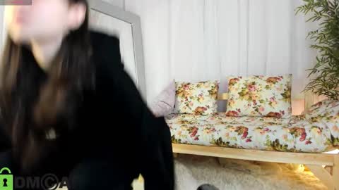 Snapshot of skelerata chatting on 10.14.25 Emily online show from 10.14.25