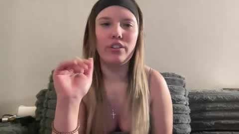 skiimaskabby online show from 02.23.26