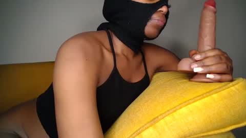 Krystal Belle online show from 12.29.24