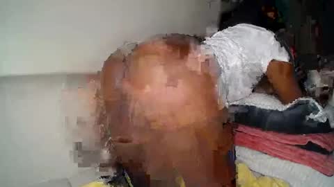 Krystal Belle online show from 03.10.25