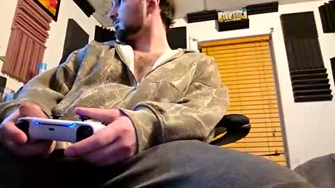 skimaskcouple89108 online show from 02.19.26