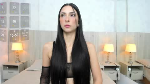Snapshot of skinny_ariadna chatting on 04.01.26 Ariadna online show from 04.01.26