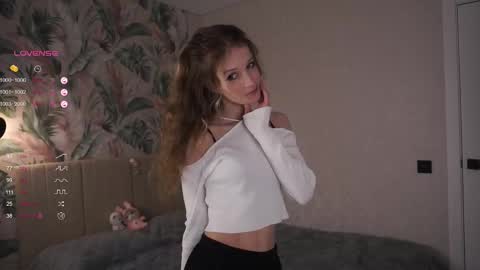 Emily online show from 03.04.25