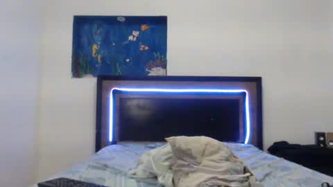 Snapshot of skinny_long_cock chatting on 02.10.26 Albert online show from 02.10.26