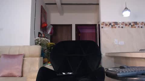 jesica online show from 10.05.25