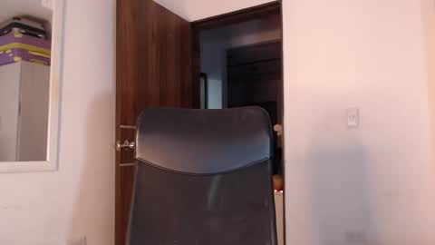 jesica online show from 10.22.25