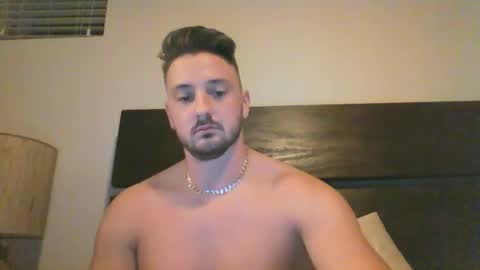 skinnyguylongdick1 online show from 01.15.25