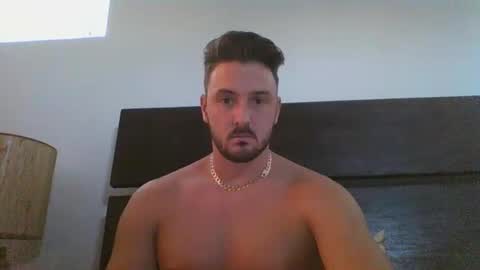 skinnyguylongdick1 online show from 02.25.25