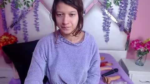  SKINNYHORNY   online show from 12.03.24