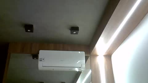 skinnykittencam online show from 10.25.25