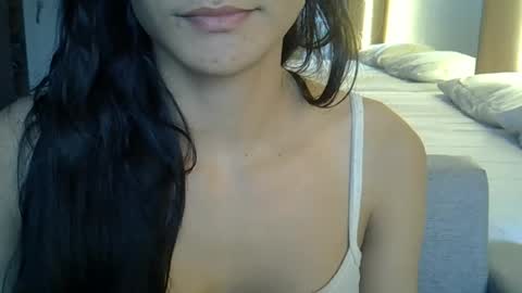 skinnykittencam online show from 10.30.25