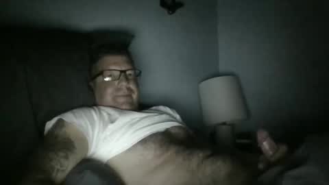 Snapshot of skinnymeat858205 chatting on 10.04.25 skinnymeat858205 online show from 10.04.25