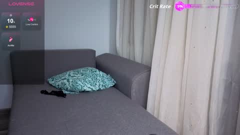 Snapshot of skinnymode chatting on 11.03.25 SkinnyMode online show from 11.03.25