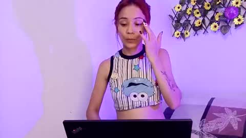 skinnysexylatin21 online show from 10.07.25