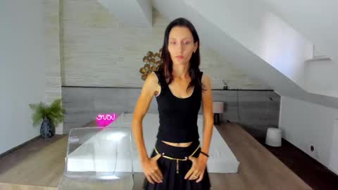 Julia online show from 09.15.25