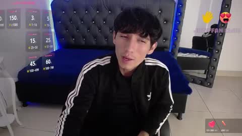 Skorpyon Musclee online show from 12.24.24