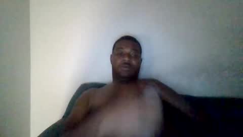 Snapshot of skulldaddy1 chatting on 09.12.25 skulldaddy1 online show from 09.12.25